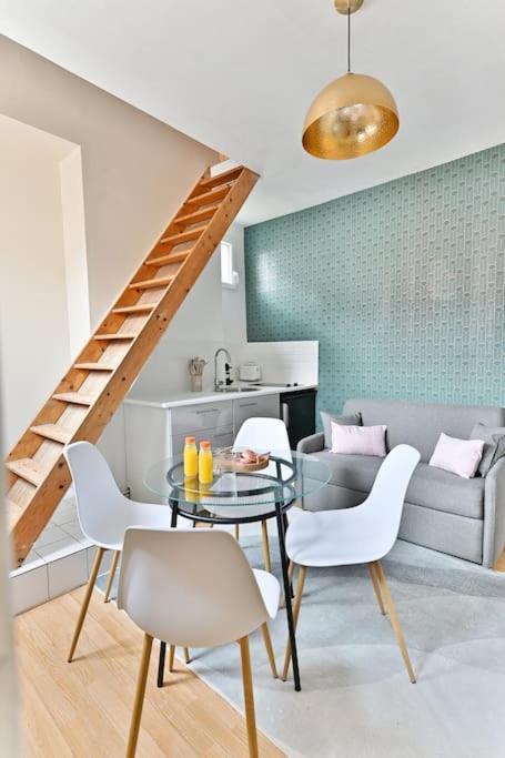 Avec Mezzanine Au Centre De Apartment *