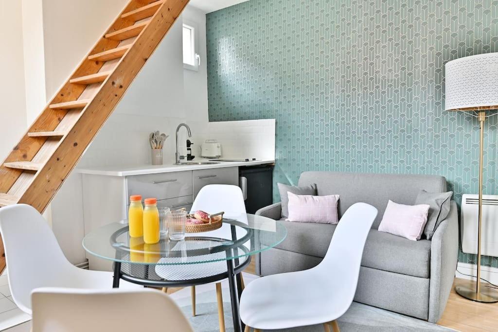 Apartment Avec Mezzanine Au Centre De